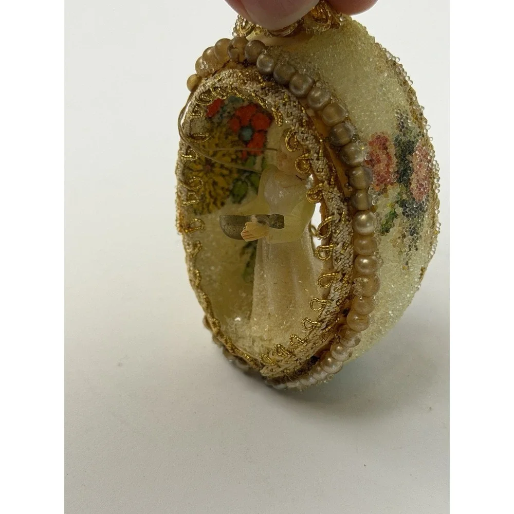 Singing Angels Shadow Box Christmas Tree Ornament VTG  Pearls
